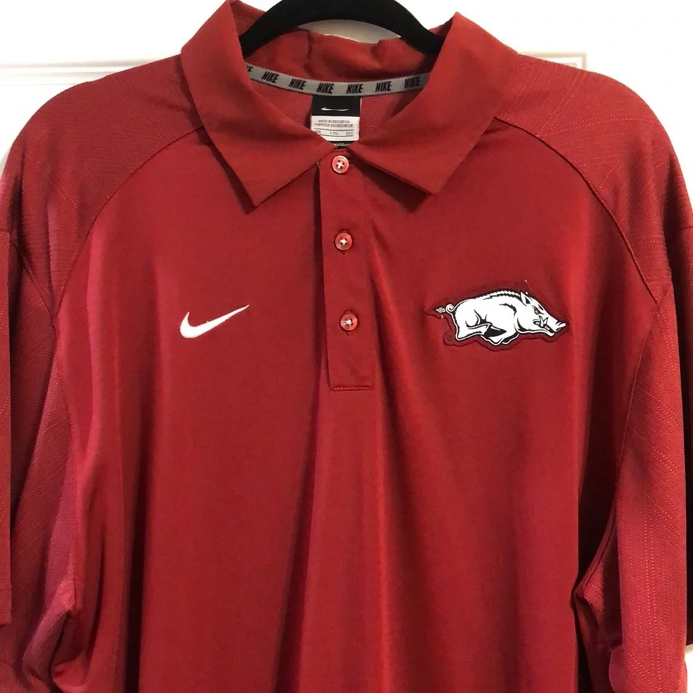 Nike Razorback Polo - Picture 1 of 3
